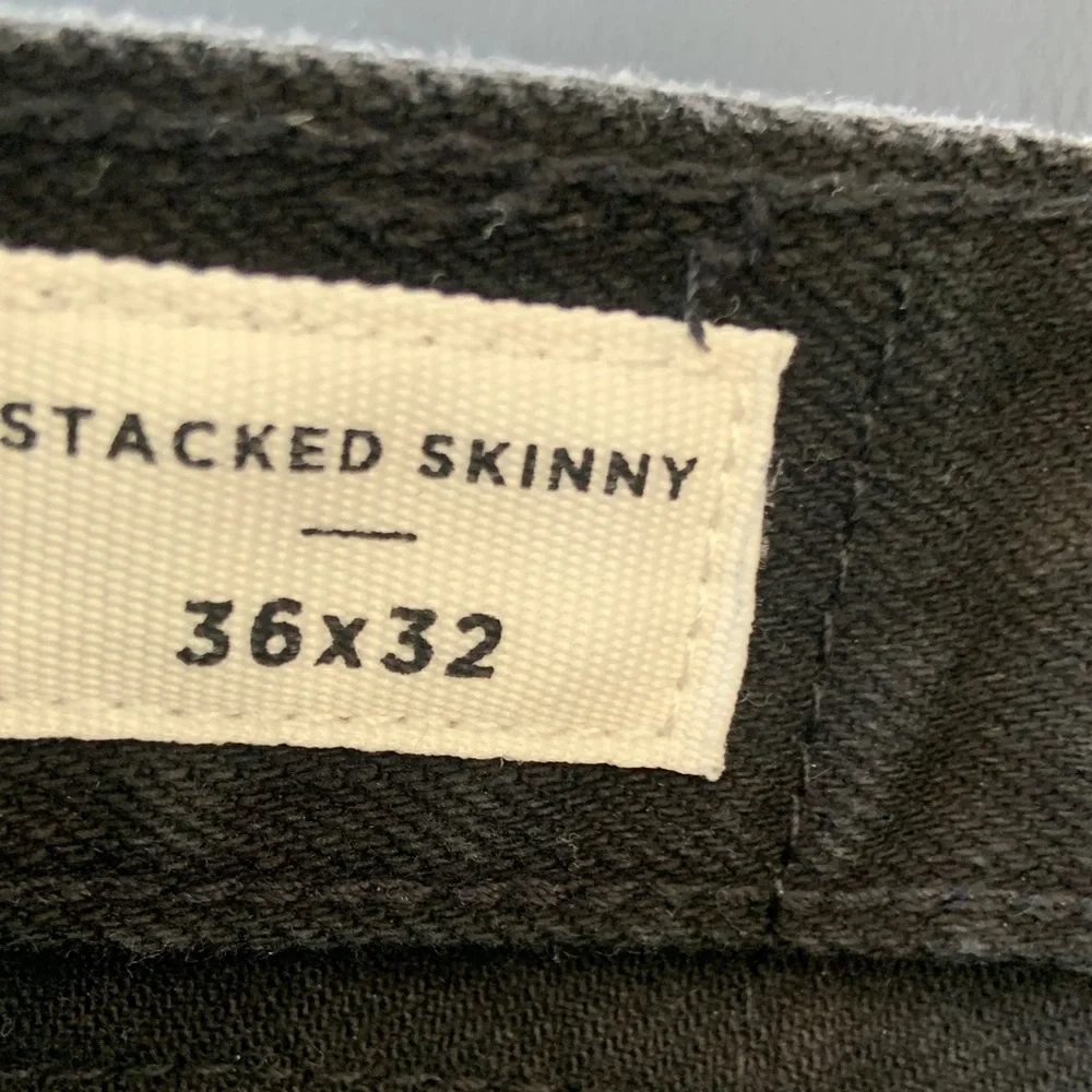 PacSun Stacked Skinny Jeans 36x32 Distressed Black Wash